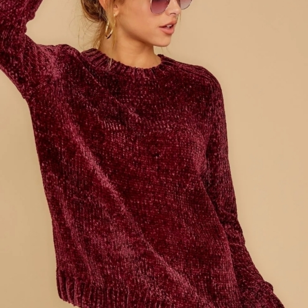 NEW! VERO MODA Relaxed Burgandy Chenille Pullover Long Sleeve Sweater Small.